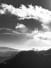 First Era, Dragon Lo