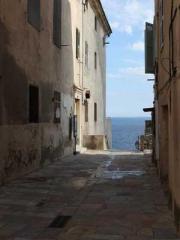 Rebirth in 1970: Eat